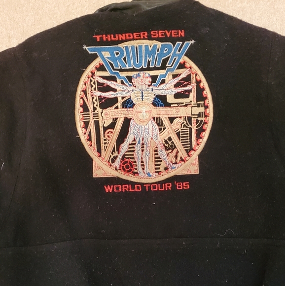 Vintage Triumph World Tour '85 Unisex bomber jacket - Picture 2 of 11